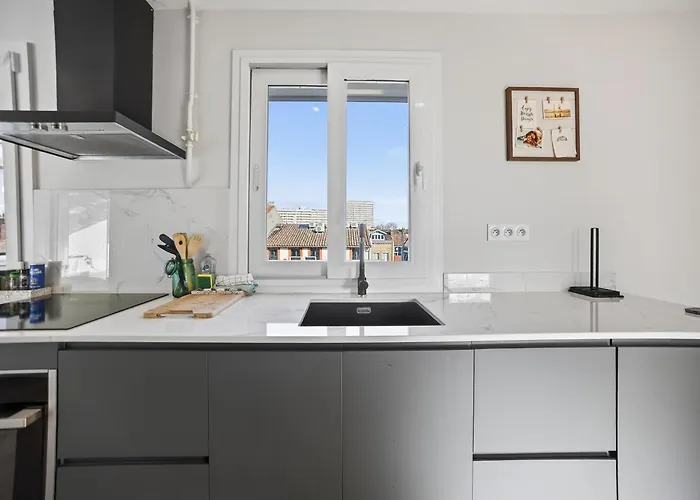 T3 - Luxurious And Modern With 2 Terraces